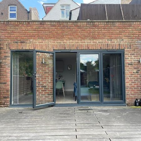 Wonderful 3 Bed Flat With Private Garden In Wimbledon - 1 The Queens Apartment London Luaran gambar