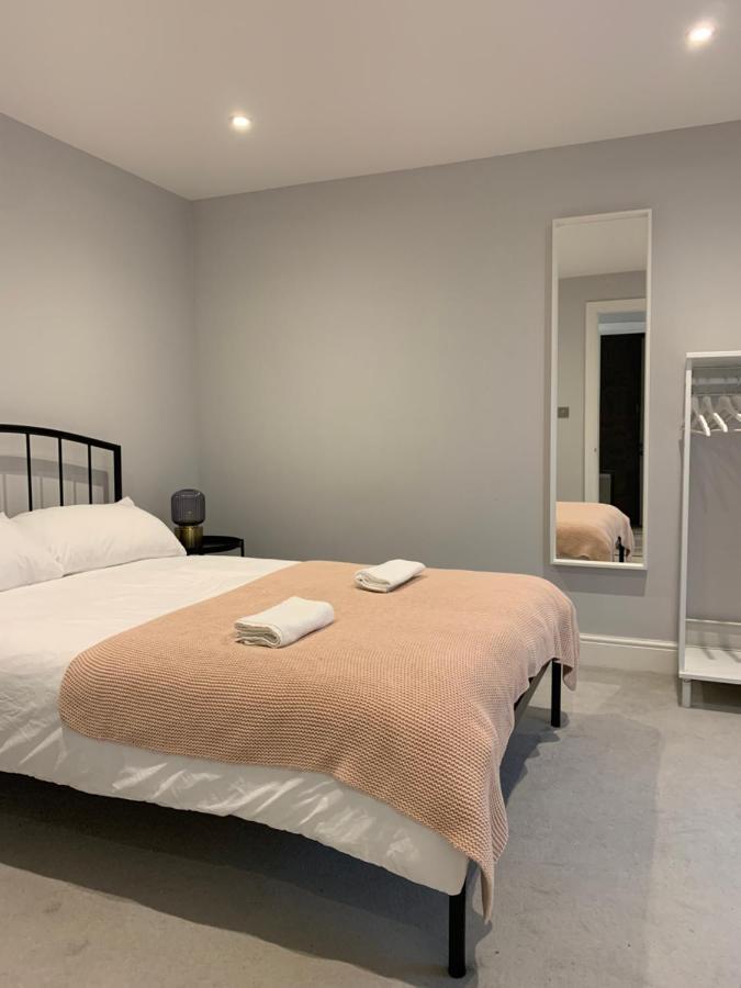 Wonderful 3 Bed Flat With Private Garden In Wimbledon - 1 The Queens Apartment London Luaran gambar
